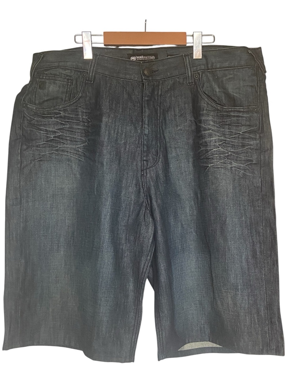 ECKO UNLTD Men’s Baggy Denim Shorts – Size 42, relaxed fit 5 pocket 100% cotton